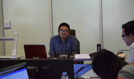 สัมมนาวิชาการ  Brown Bag Seminar ประจำปี 2563 ครั้งที่ 4/2563  เรื่อง “Natural Resource Substitution and Long-Run Economic Growth in an endogenous model” โดย อ.ดร.ห้องศิลป์ ศรีเกตุ อาจารย์ประจำภาควิชาเศรษฐศาสตร์ ในวันพฤหัสบดีที่ 10 กันยายน 2563 เวลา 10.00–12.00 น. ณ ห้อง 5628 อาคารปฏิบัติการคณะเศรษฐศาสตร์ ม.เกษตรศาสตร์
